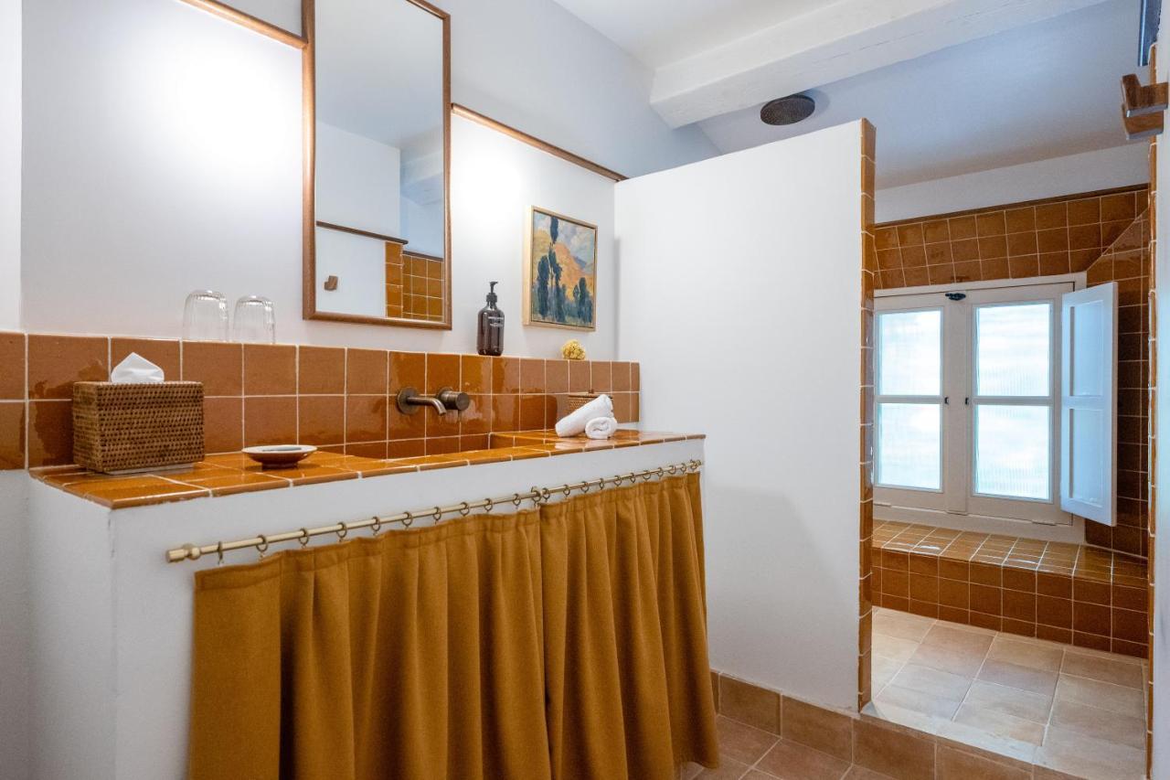 Hotel Le Moulin, Lourmarin, A Beaumier Lourmarin
