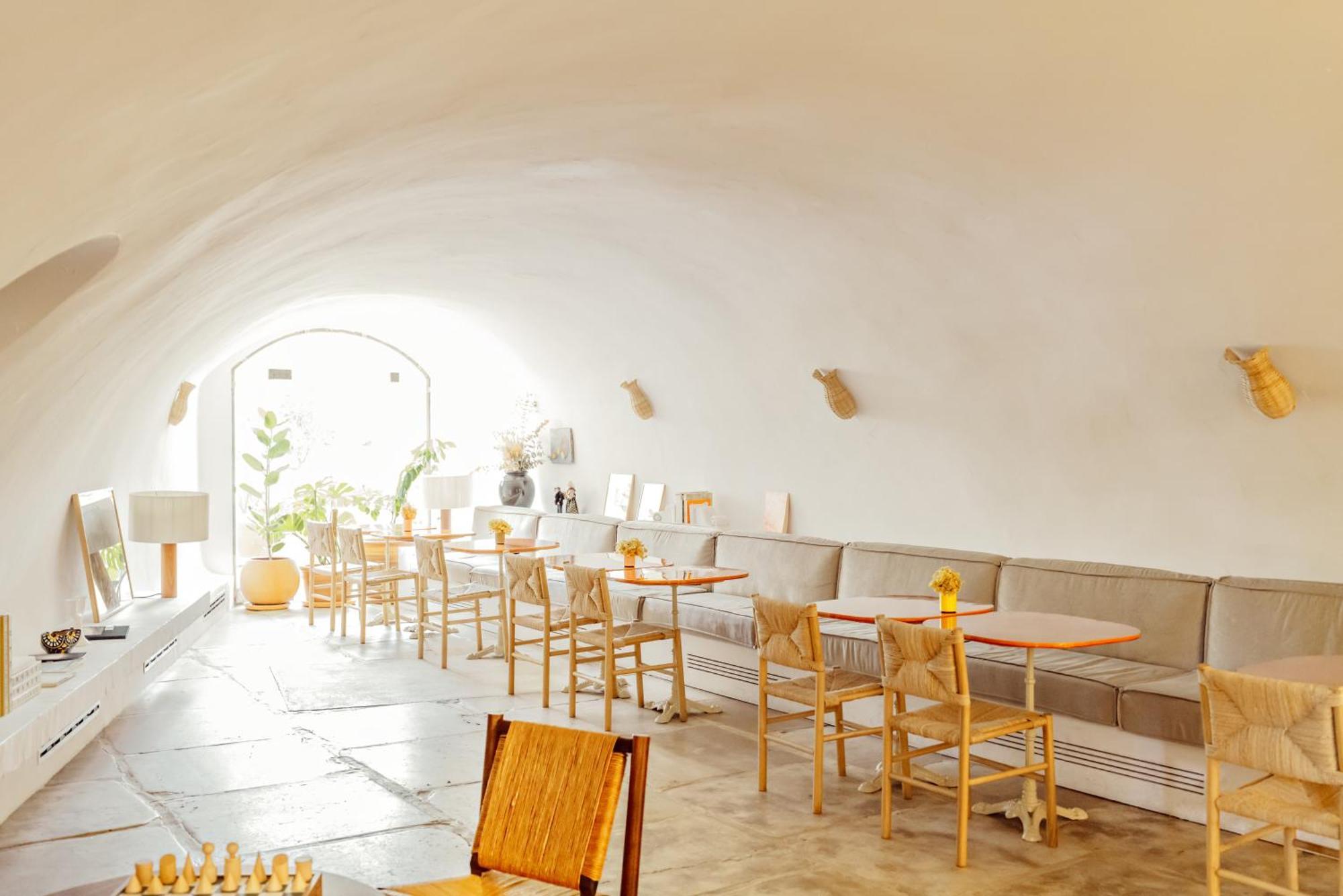 Hotel Le Moulin, Lourmarin, A Beaumier 4*